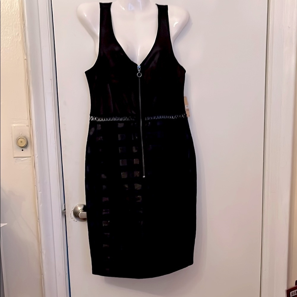 Elegant Black Sleeveless Dress